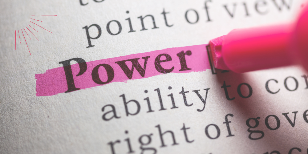 das Wort Power im englischen Duden, markiert mit pinkem Textmarker